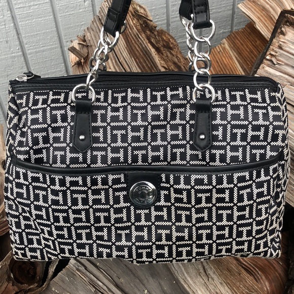 Tommy Hilfiger Handbag Purse with leather trim and base! Very Classy! - Picture 1 of 10